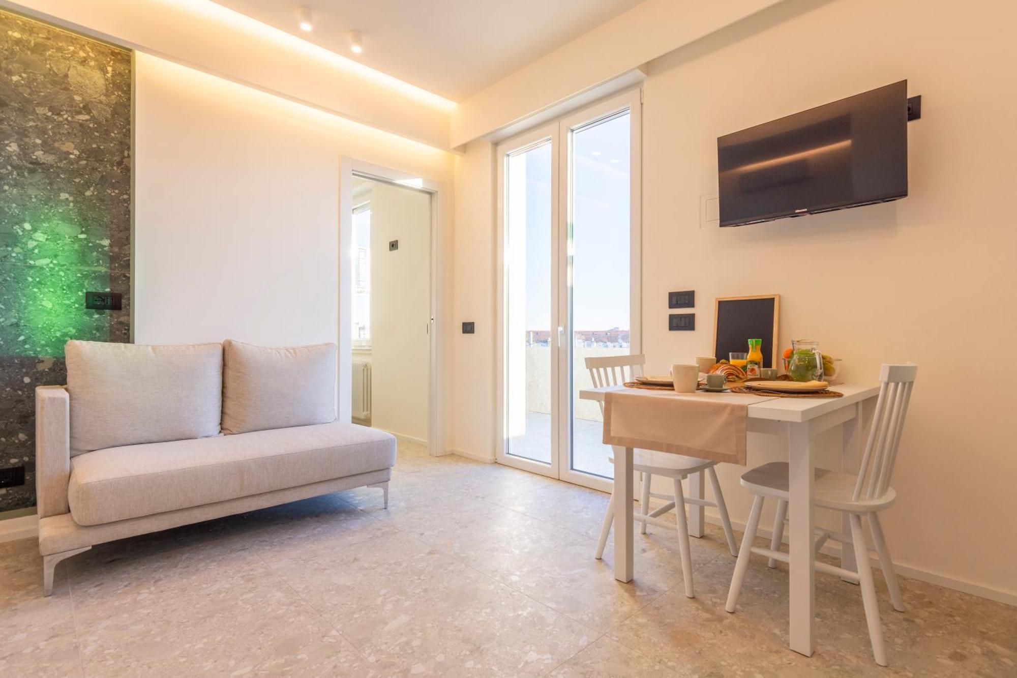 Albert'S • Suite Sunset Con Ampio Terrazzo — Photos 3